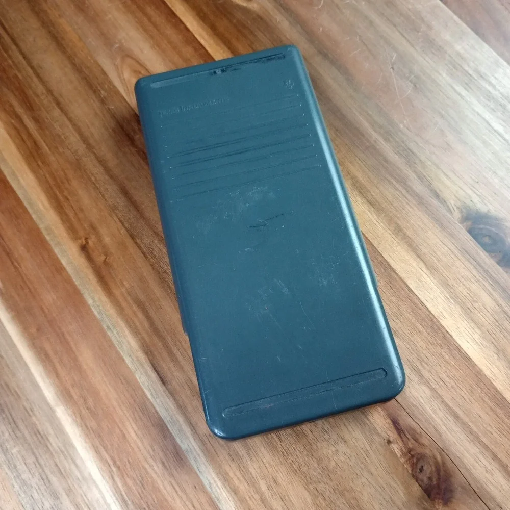 Texas Instruments TI-82 Graphing Calculator With Cover‎ Tested and Working